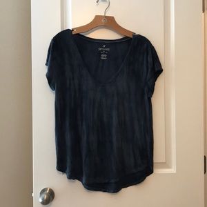 American Eagle soft and sexy T
